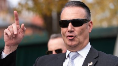 Шефът на ICE Тод Лайънс подава оставка след мащабни депортации и масови протести