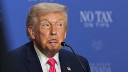 Тръмп: Ще изнесем "лека-полека" урана от Иран на наша територия