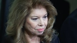 Йотова: Гласувах, за да има скоро работещо Народно събрание и силно правителство