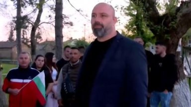 Празненства обхванаха родното село на Румен Радев