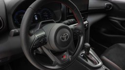 Кои автомобилни производители имат най-посещаваните уебсайтове?