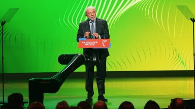 Бразилският президент с критики срещу САЩ, нарече войната в Иран "лудост"