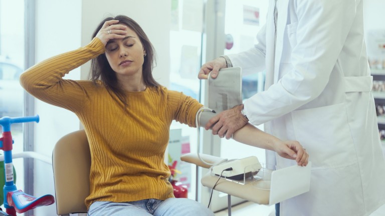 10 симптома, които може да означават, че кръвното ви налягане е твърде ниско