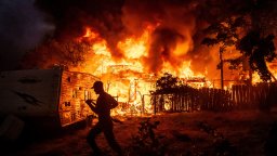 Шест деца и майка им загинаха при експлозия в Пенсилвания