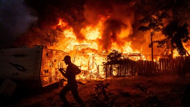 Шест деца и майка им загинаха при експлозия в Пенсилвания