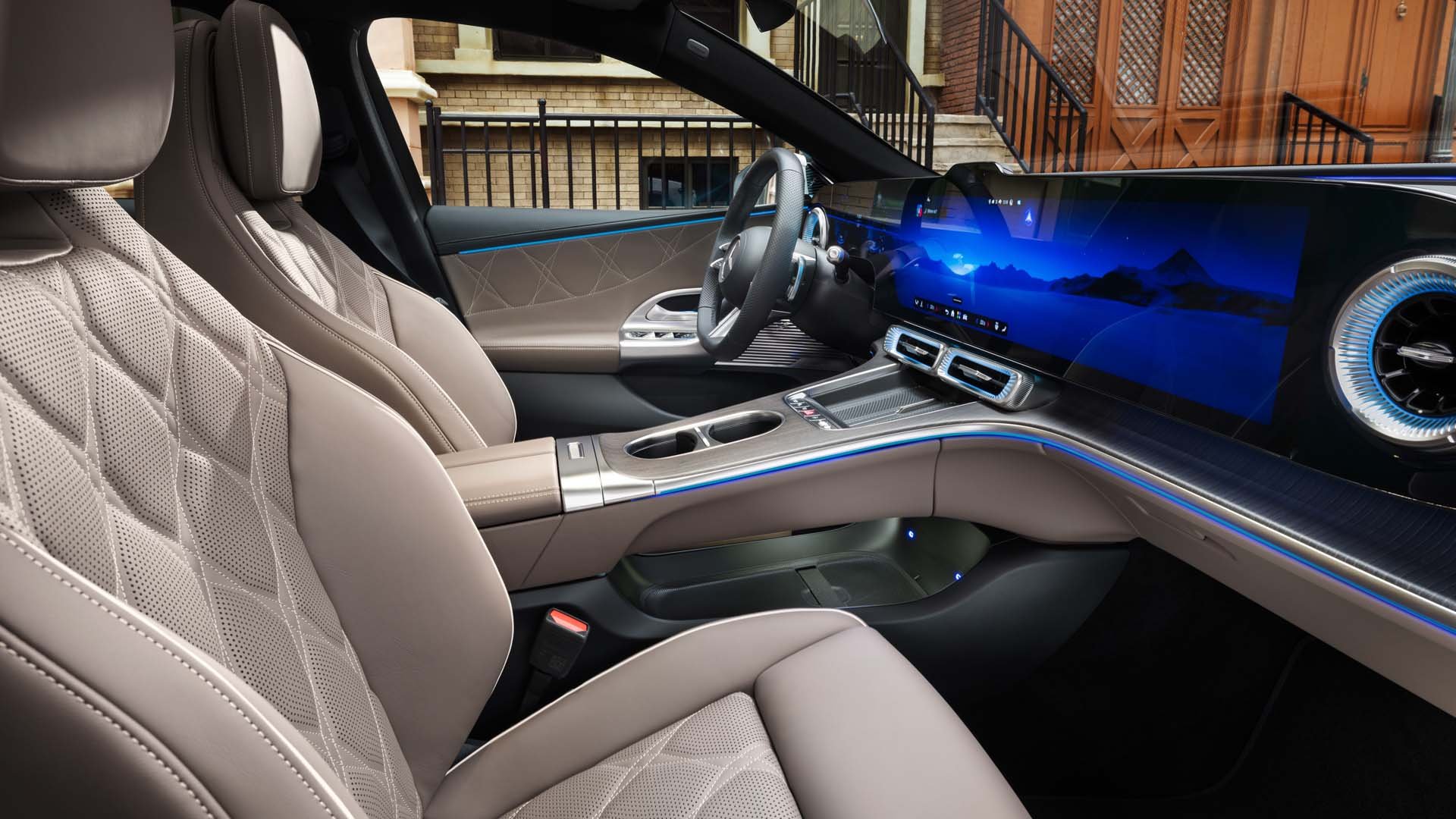 Mercedes-Benz C-Class electric