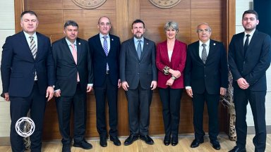 Весела Лечева проведе работни срещи на високо ниво преди Европейските игри в Турция