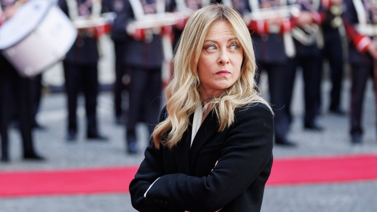 Рим привика руския посланик, след като тв водещ нарече Мелони "фашистка кучка"