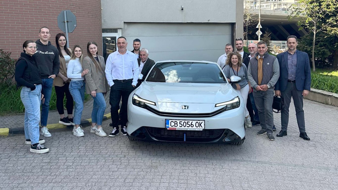 Шестото поколение на Honda Prelude е налично в България