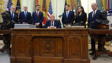 Примирието между Израел и Ливан бе удължено с 3 седмици след среща в Белия дом (снимки)