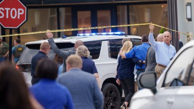 Жертва, ранени и арести след престрелка в голям мол в Луизиана (снимки)