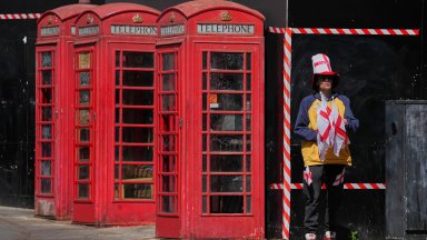 Вашингтон заплаши Лондон с високи мита заради данъка върху цифровите услуги