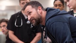 Сериалът "The Pitt": Болницата като огледало на разпада