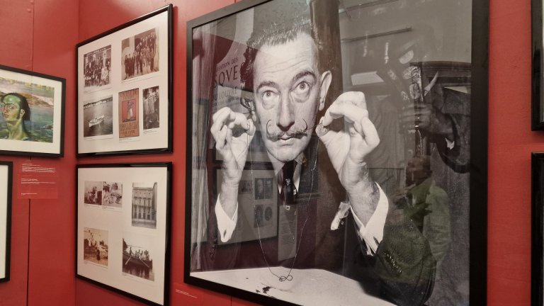 Откриха "Триумфът на въображението" с над 300 произведения на Салвадор Дали в Перник