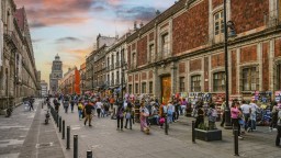 Мексико оглави класациите за щастие и достъпен живот през 2026 г.