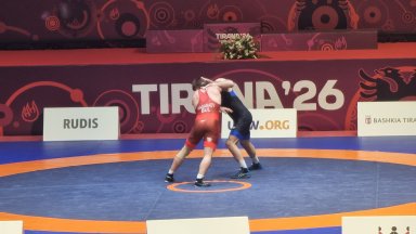 Ахмед Магамаев e на на полуфинал, а Биляна Дудова ще се бори за бронз на Европейското