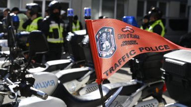 Полицаи на мотори тренираха за осигуряване безопасността на Giro d’Italia (снимки/видео)