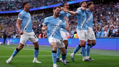 Испански снаряд измъкна Сити и го класира на финала за Купата
