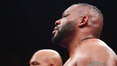 Голямото бебе отказа кубинец в претендентската битка за титлата на WBA