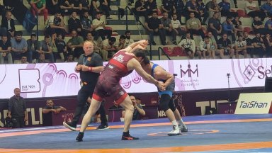 Сребро на Ахмед Батаев сложи край на българското участие на Европейското по борба