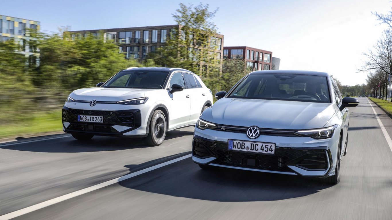 Volkswagen Интегрира Ново Пълнохибридно Задвижване в Моделите Golf и T-Roc
