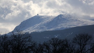 БЧК: Значителни количества сняг в планините, условията са добри