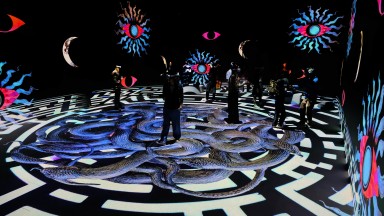 И реалността има своите условности във VIDENIE