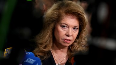 Илияна Йотова свиква 52-рото Народно събрание в четвъртък