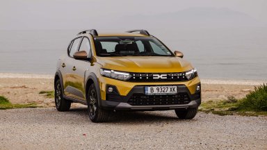 Dacia Sandero Stepway на газ стига до морето за 22 евро (галерия и видео)