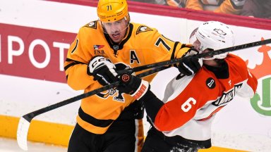 Кросби и Пингвините не се предават, намалиха изоставането си в серията до 2-3