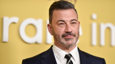 Джими Кимъл не вижда призив за убийство в думите си за Мелания Тръмп, пошегувал се