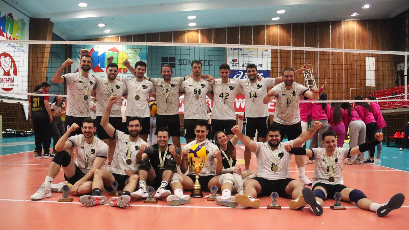 Волейболен клуб Сокол с двоен триумф на турнира Volley Mania