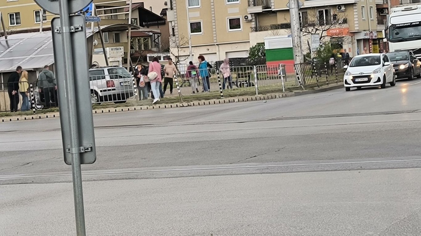 Фатален инцидент с автомобил на метростанция в София