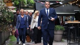 ПП и ДБ се разделят на две групи в общ парламентарен съюз