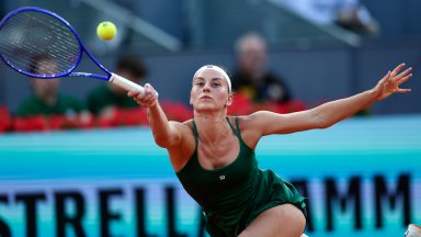 Украинката Марта Костюк продължава без загуба на клей през сезона