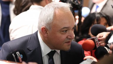 Демерджиев: Разделянето на ПП и ДБ ще затрудни преговорите, дано да следват линията си