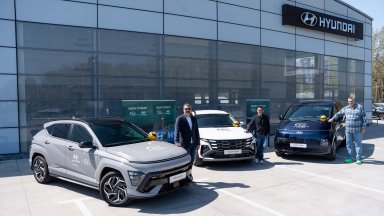 Hyundai предостави три нови коли на Българската федерация по волейбол