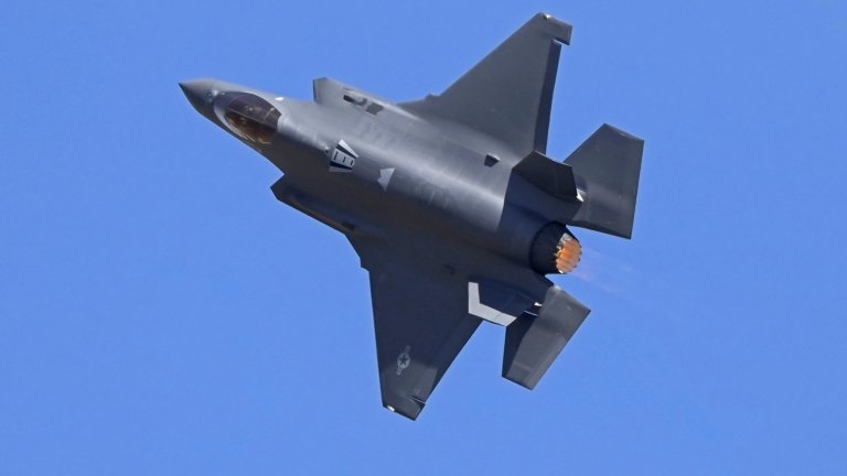 Израел купува две нови бойни ескадрили F-35 и F-15 Eagle