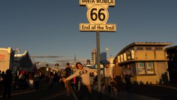 Митичният Route 66 отбелязва 100-годишен юбилей с повече носталгия и по-скъпи горива в САЩ 
