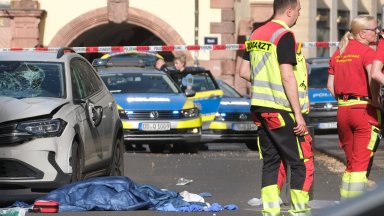 Мъжът, прегазил тълпата в Лайпциг, преди два дни е принудително изписан от психиатрия