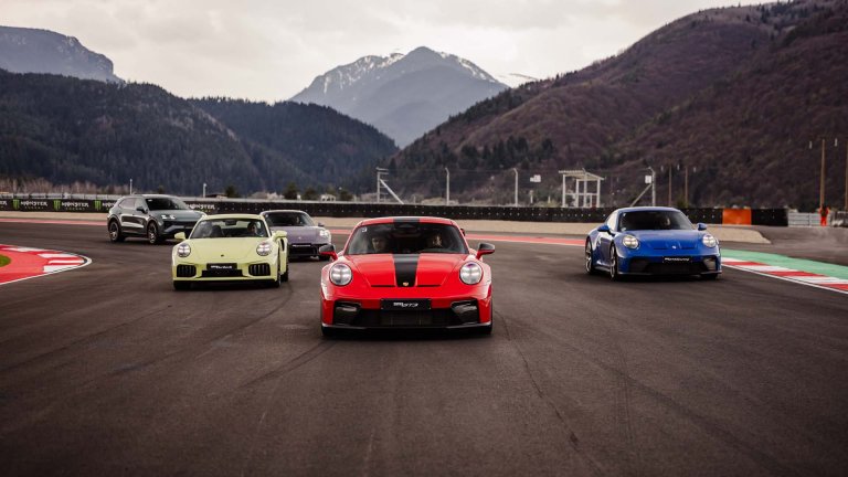 Легендарното Porsche 911 завладя пистата A1 Motor Park в България