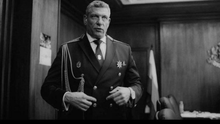 Гюров към Кандев: "Честит имен ден, шерифе!"
