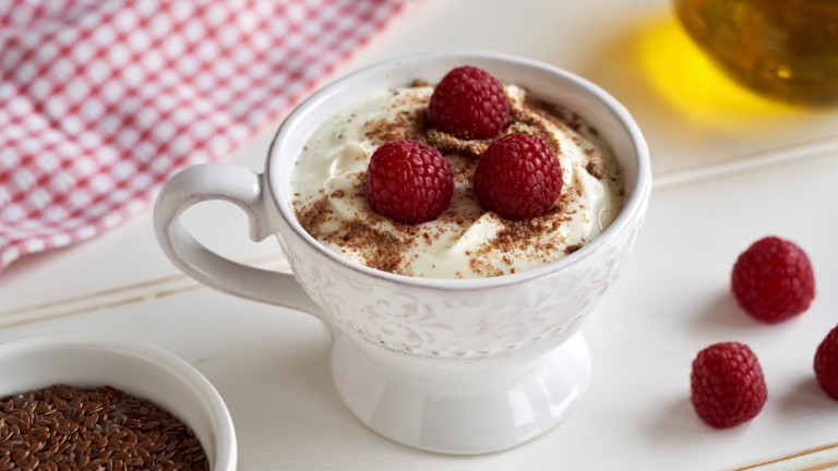 За закуска: Овесени ядки „Тирамису“ с малини