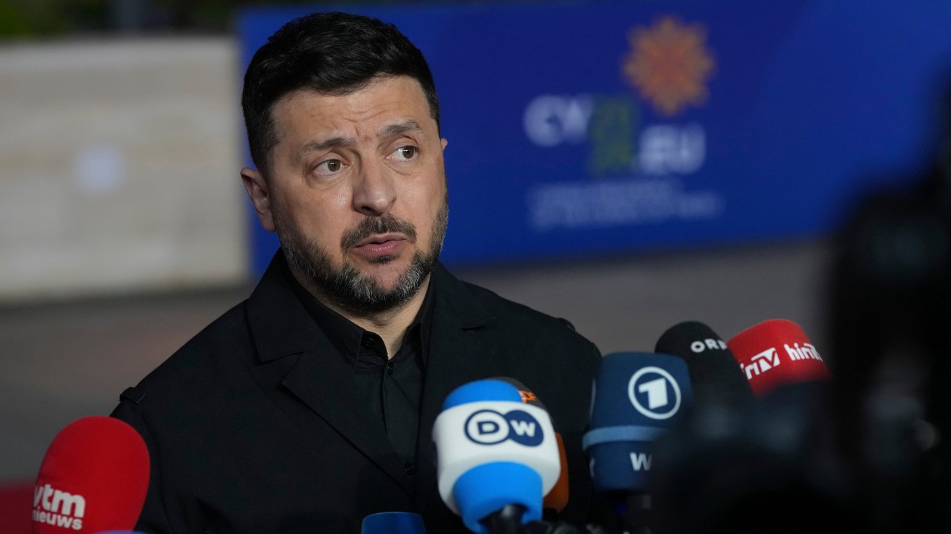 Украинският президент Зеленски: Няма руски опити за примирие
