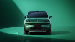 Leapmotor B03X идва в Европа от Испания през 2026 г.