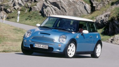 Модерното MINI навърши 25 години (галерия и видео)