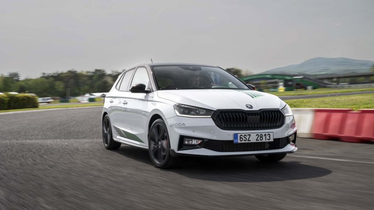 Skoda отбелязва 125-годишнината в моторните спортове с лимитирана серия на Fabia
