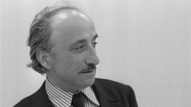 Александър Поплилов: Плакатът трябва да говори ясно, лаконично и умно