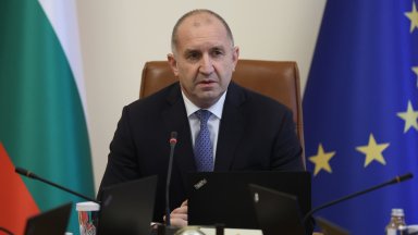 Радев на среща с веригите: Търсим германския модел за цените на храните