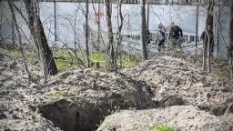 "Възраждане": И проверките не спират строежа в "Баба Алино" на групировката "КУБ"